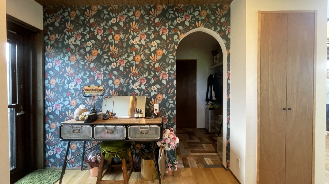 C私たちについて